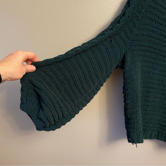 EXPRESS Hunter green sweater Small scoop neck balloon sleeves chenille knit - Picture 5 of 10